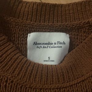 Abercrombie & Fitch Soft AF Crop SweaterSize Small 🥰🍂🍁🥰